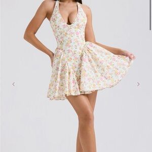 House of CB Valentia Meadow Print Halter Mini Dress Size Small NWT